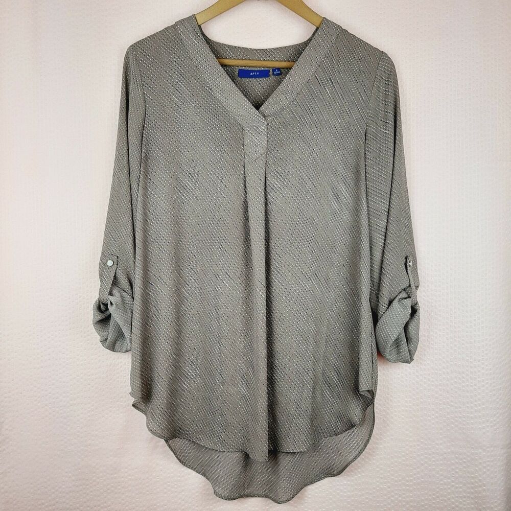 Apt 9 Women Pleated Lightweight Shirt with Roll Tab Sleeve High Low Hem Size S